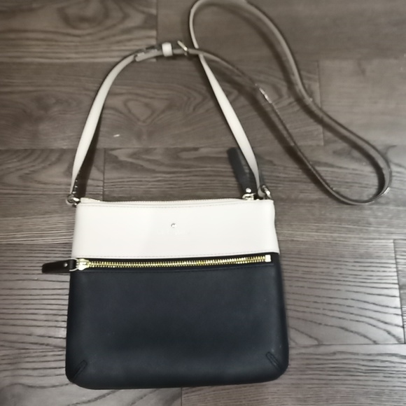 Kate Spade Black Ivory Saffiano Leather Crossbody Bag gold hardware - Picture 2 of 6